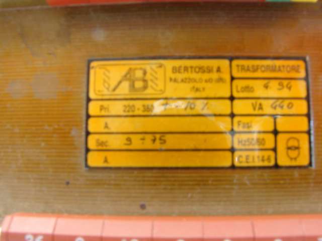 TRASFORMATORE DI TENSIONE MARCA BERTOSSI VA 440